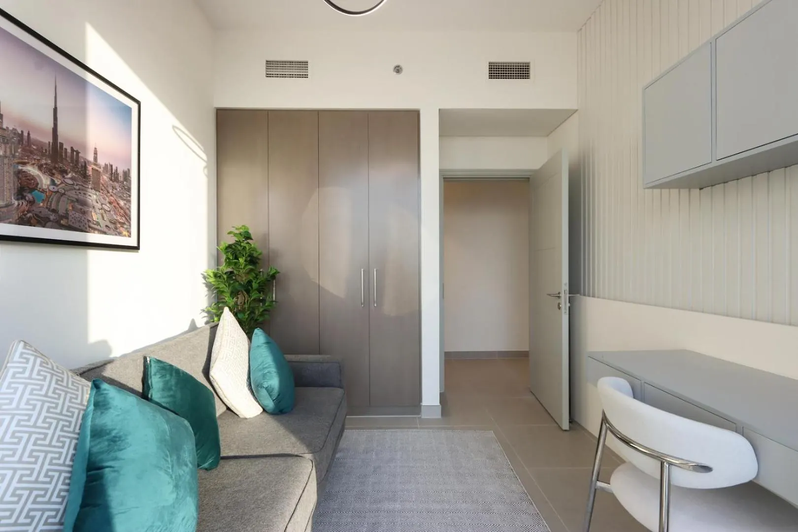 Apartment Livbnb-2B With Convertible Office,5Min To Burj Khalifa Dubai