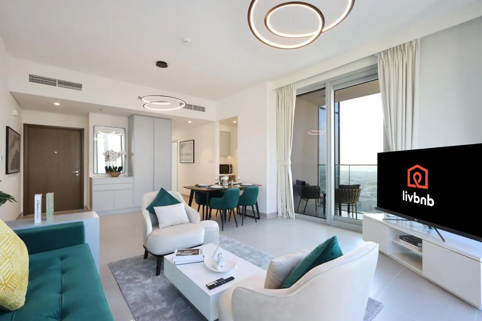 Livbnb-2B With Convertible Office,5Min To Burj Khalifa Dubai 0*,  United Arab Emirates